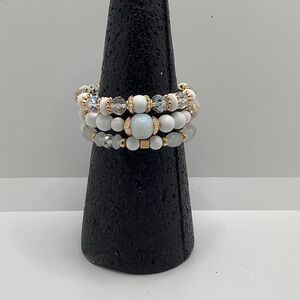 White and Gold Beaded Bracelet Set
